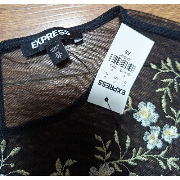 Express Top Blouse Black Embroidered Short Sleeve Floral Sheer Butterfly Size XS - Picture 6 of 7